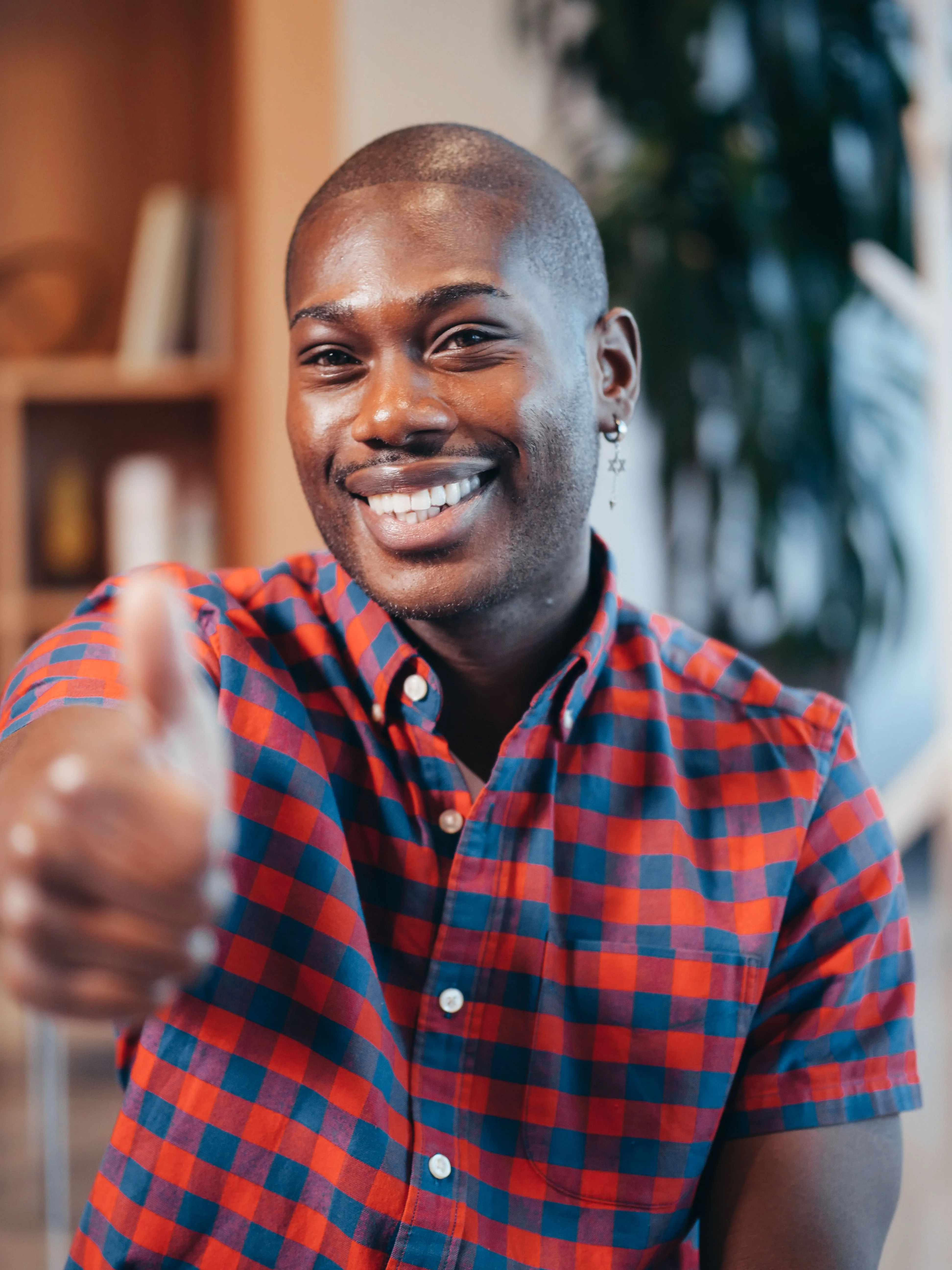 Adult patient at Smile Essence dental consultation